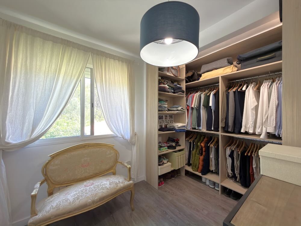 Property 2504 - Image 77